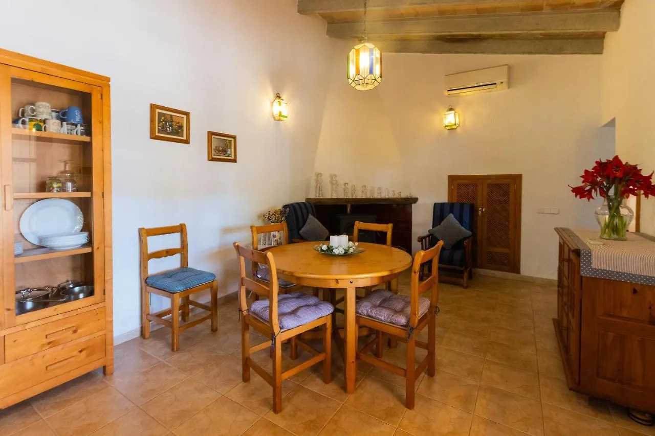 Sa Sini Cozy Country Villa For 6 Near Buger