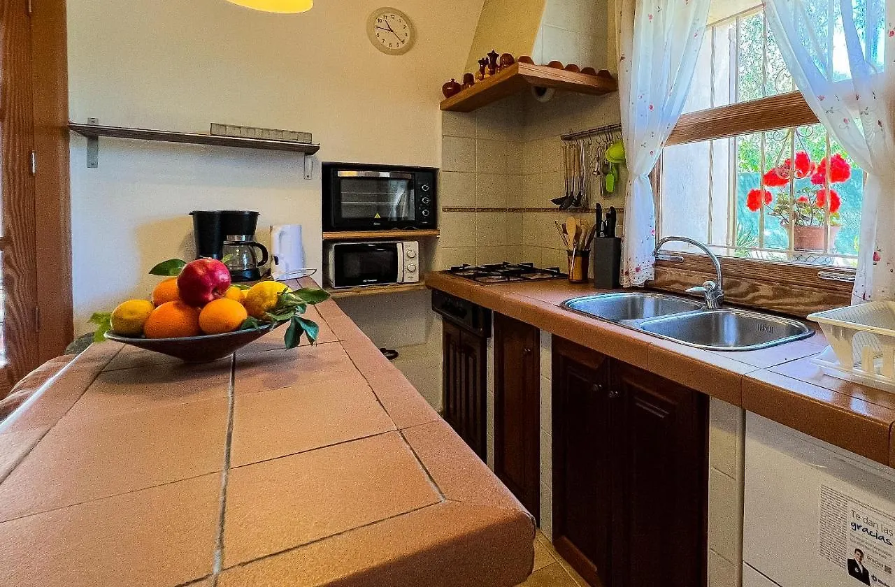 Sa Sini Cozy Country Villa For 6 Near Buger